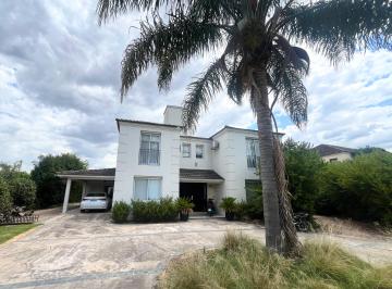 Casa de 6 ambientes, Pilar · En Venta - Champagnat, Estancias del Pilar
