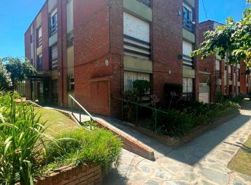 Departamento · 73m² · 3 Ambientes · Departamento Tres Ambientes en Parque Luro