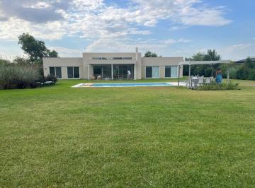 Casa · 163m² · 6 Ambientes · Casa en Venta en Chacras del Ocho