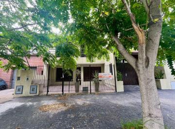 Casa de 4 ambientes, Mar del Plata · Casa 4 Ambientes en Venta! Escucha Oferta, Toma Financiacion!