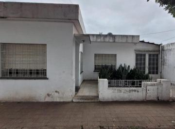 Casa · 115m² · 4 Ambientes · Casa en Barrio Ludueña