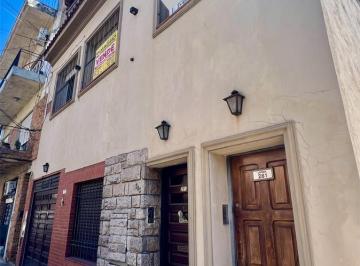 PH · 48m² · 2 Ambientes · Venta PH 2 1/2 Ambientes Ramos Mejia
