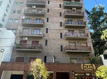 Departamento · 102m² · 6 Ambientes · Departamento en Venta "Neuquén Centro"