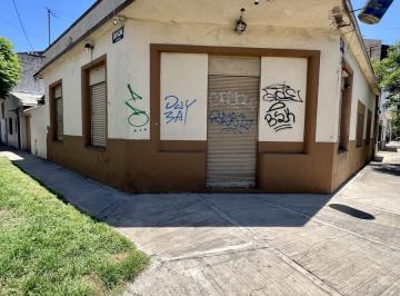 Casa · 210m² · 8 Ambientes · 2 Cocheras · Venta Casa en Ramos Mejia