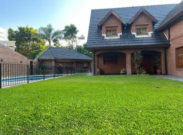 Casa · 220m² · 5 Ambientes · 6 Cocheras · En Venta en Ciudad Jardin Gran Chalet a m de La Plaza del Avion en Tramite de Subdivision F: 10