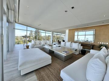 Departamento · 750m² · 7 Ambientes · 3 Cocheras · Exclusivo Apartamento en Venta en Punta del Este - Edificio Acqua