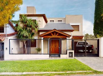Casa de 6 ambientes, La Plata · Casa en Venta en City Bell