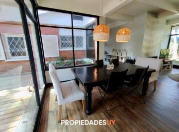 Foto1 · Casa 5 Dorm. con Piscina en Alquiler Anual