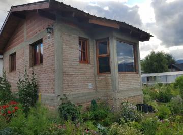 Casa · 30m² · 1 Ambiente · Casa en Barrio Buena Vista - El Bolson.