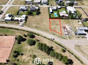 Terreno · 606m² · Terreno en Venta Roldan, Barrio Residencial, El Molino.