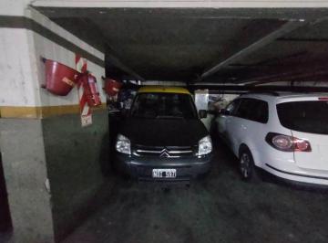 BER-BER-15465_2 · Acceso por Portón Automático, Excelente Ubicación