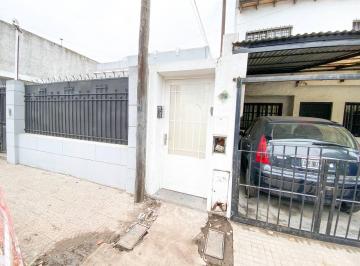 RDP-RDP-617_9 · Departamento Tipo PH en Alquiler. Ubicada en 530 Entre 119 y 120. Tolosa