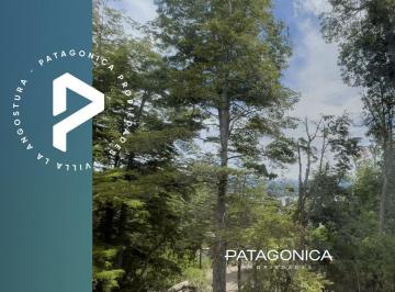Terreno · 1370m² · Venta - Lote de 1370 m² con Vista Parcial Al Lago Nahuel Huapi - Barrio Calfuco.