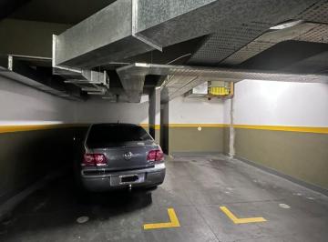 Garage · 18m² · 1 Cochera · Cochera Cubierta - Edificio de Categoria con Porton Automatico