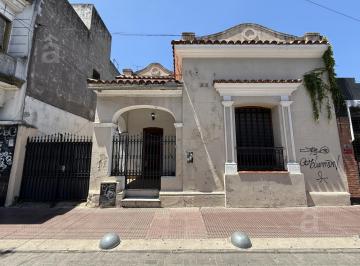 Casa · 150m² · 4 Ambientes · 3 Cocheras · Casa de Estilo en Venta en Villa Ballester - 100 m. Estación