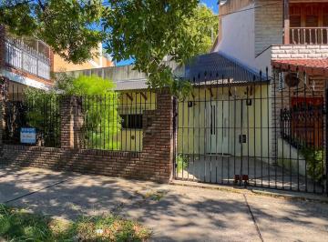 Casa · 120m² · 5 Ambientes · 1 Cochera · Venta de Casa con 3 Dorm. en Zona Sur Saladillo