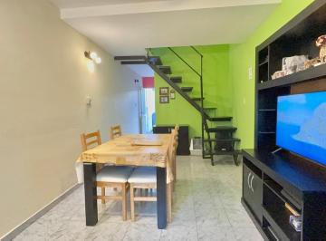 PH · 52m² · 3 Ambientes · 1 Cochera · - PH Tipo Dúplex en Venta