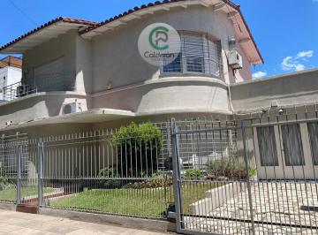 Casa · 150m² · 5 Ambientes · 1 Cochera · Casa en Venta, Merlo Sur