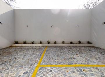 Garage , Versalles · Venta de Cochera en Versalles Descubierta