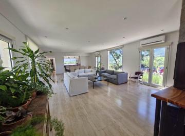 Casa de 5 ambientes, Salta · Vendo Excelente Casa La Lucinda I