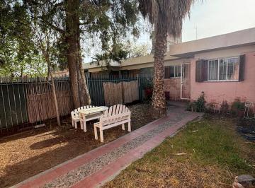 Jardin Frontal · Casa en Villa Nueva