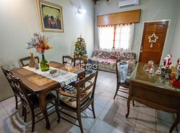 Casa · 129m² · 4 Ambientes · 1 Cochera · Casa en Venta 4 Ambientes con Cochera en Villa Ballester