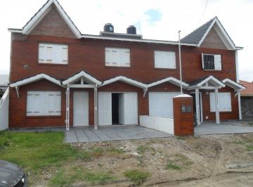 Casa de 4 ambientes, Santa Clara del Mar · Duplex - Frente Al Mar