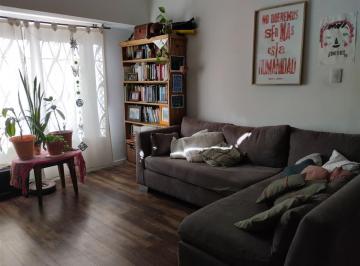 PH · 71m² · 3 Ambientes · PH 3 Amb. en Venta, Pb Frente, con Estudio y Patio. Reciclado Completo.