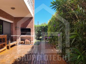 Departamento de 5 ambientes, San Isidro · Solar de San Isidro. Única Unidad con 100 m de Jardín Propio. 3 Dorm en Suite.