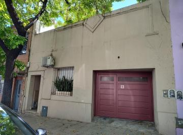 Oficina comercial · 160m² · 6 Ambientes · 1 Cochera · Oficinas Uso Comercial. Profesional