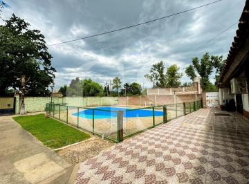 Quinta vacacional · 369m² · 10 Ambientes · Casa Quinta en Venta en La Alborada, Derqui, Pilar