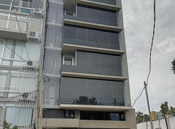 Oficina comercial · 168m² · 3 Ambientes · 1 Cochera · Oficina en Alquiler en La Lucila