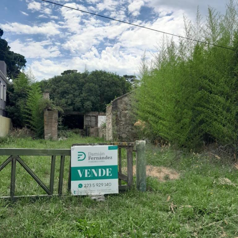 Lote en Los Acantilados, 261m² en zona en desarrollo cerca del mar