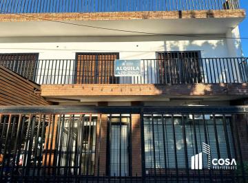 Departamento · 80m² · 3 Ambientes · Alquiler Casa Planta Alta 2 Dorm. Fisherton