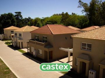 Casa · 79m² · 3 Ambientes · 1 Cochera · Casa en Venta de 2 Dorm. en Saravi Village, Pilar