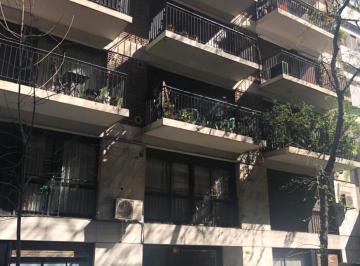 Departamento de 2 ambientes, Recoleta · 2 Ambientes con Patio a Pulmon de Manzana Super Soleado