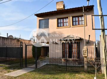 Casa · 125m² · 4 Ambientes · 2 Cocheras · Casa en Venta Zona Sur Cerrillos Ruta 68