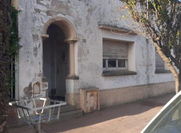 Casa de 4 ambientes, Mar del Plata · Casa a Reciclar o Demoler. Oportunidad Inversor.