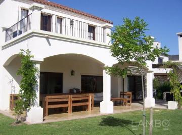 Casa · 260m² · 6 Ambientes · Alquiler Anual Estancias del Pilar Champagnat