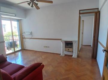 Departamento de 2 ambientes, Constitución · Dos Ambientes / Apto Profesional