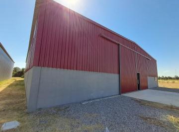 Bodega-Galpón · 500m² · Galpón en Héctor Pessio (Camino del Medio)