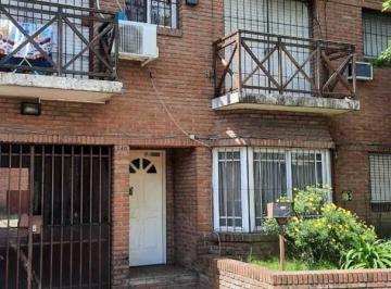 Departamento · 48m² · 3 Ambientes · Departamento en Venta en Avellaneda, G. B. a. Zona Sur, Argentina