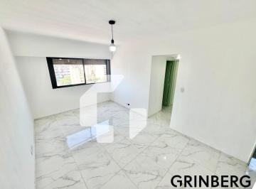 Departamento · 42m² · 2 Ambientes · Excelente Departamento2 Ambientes Reciclado con Vista Abierta en Almagro.