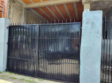 Casa de 4 ambientes, Avellaneda · Casa en 2 Plantas