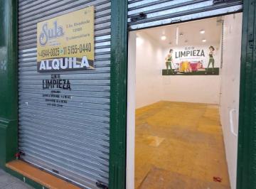 Local comercial de 1 ambiente, Liniers · Local Comercial de 8 X 4 Sobre Av Rivadavia