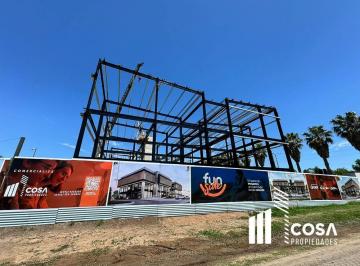 Local comercial · 202m² · 2 Ambientes · Local en Venta La Cardera Funes a Estrenar