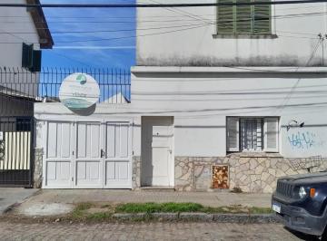 Casa · 60m² · 2 Ambientes · 1 Cochera · PH en Venta en San Fernando!