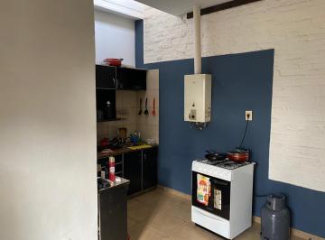 PH · 35m² · 2 Ambientes · PH en Venta - Oportunidad - Rosario Centro