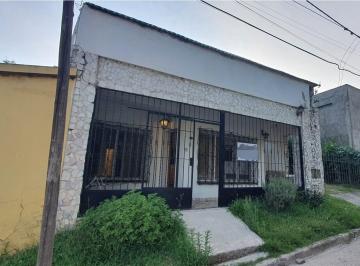 Casa · 95m² · 3 Ambientes · Se Vendea Casa en Unquillo!b San Miguel! 2 Dorm!