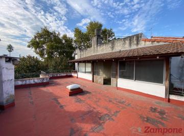 Casa · 101m² · 4 Ambientes · 1 Cochera · Casa en Venta 4 Ambientes Moron/con Terraza
